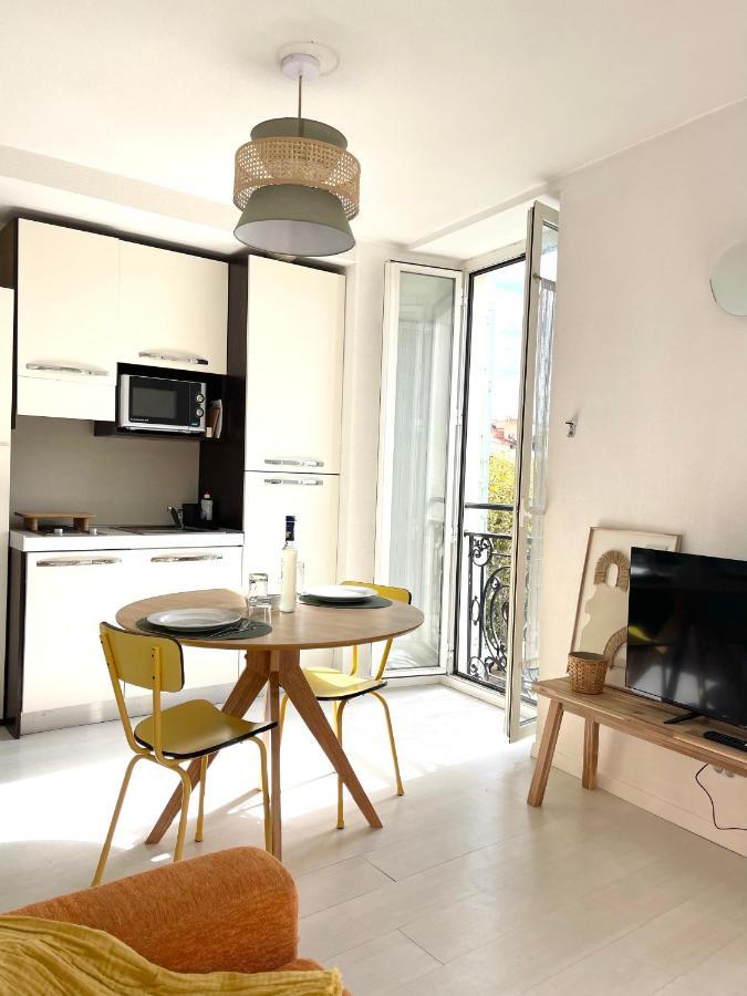 Menton Studio Face Au Jardin Bioves Fetes Des Citrons 3Min De La Mer Apartment Exterior foto